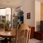 Lägenhet Atrium 3 Bedroom 2 Bath Family Mellieħa