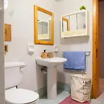 Atrium 3 Bedroom 2 Bath Family *