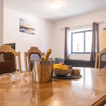 Atrium 3 Bedroom 2 Bath Family Mellieħa