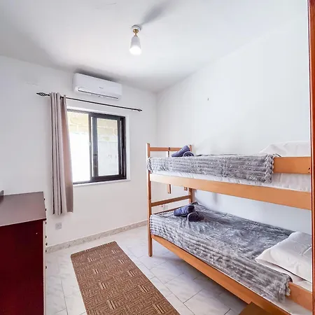 Atrium 3 Bedroom 2 Bath Family