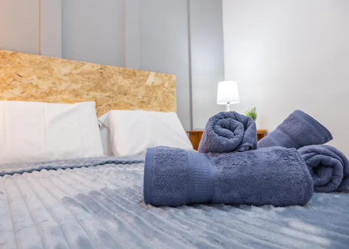 Lägenhet Atrium 3 Bedroom 2 Bath Family Mellieħa