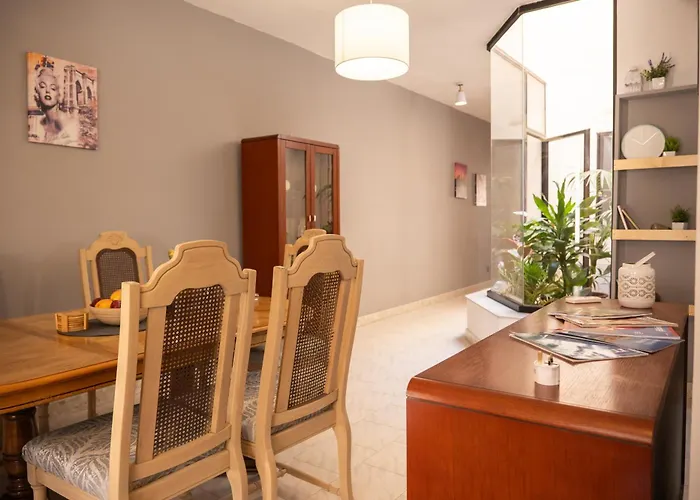 Atrium 3 Bedroom 2 Bath Family * Mellieħa