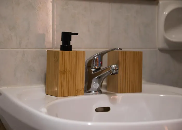 Atrium 3 Bedroom 2 Bath Family Appartement